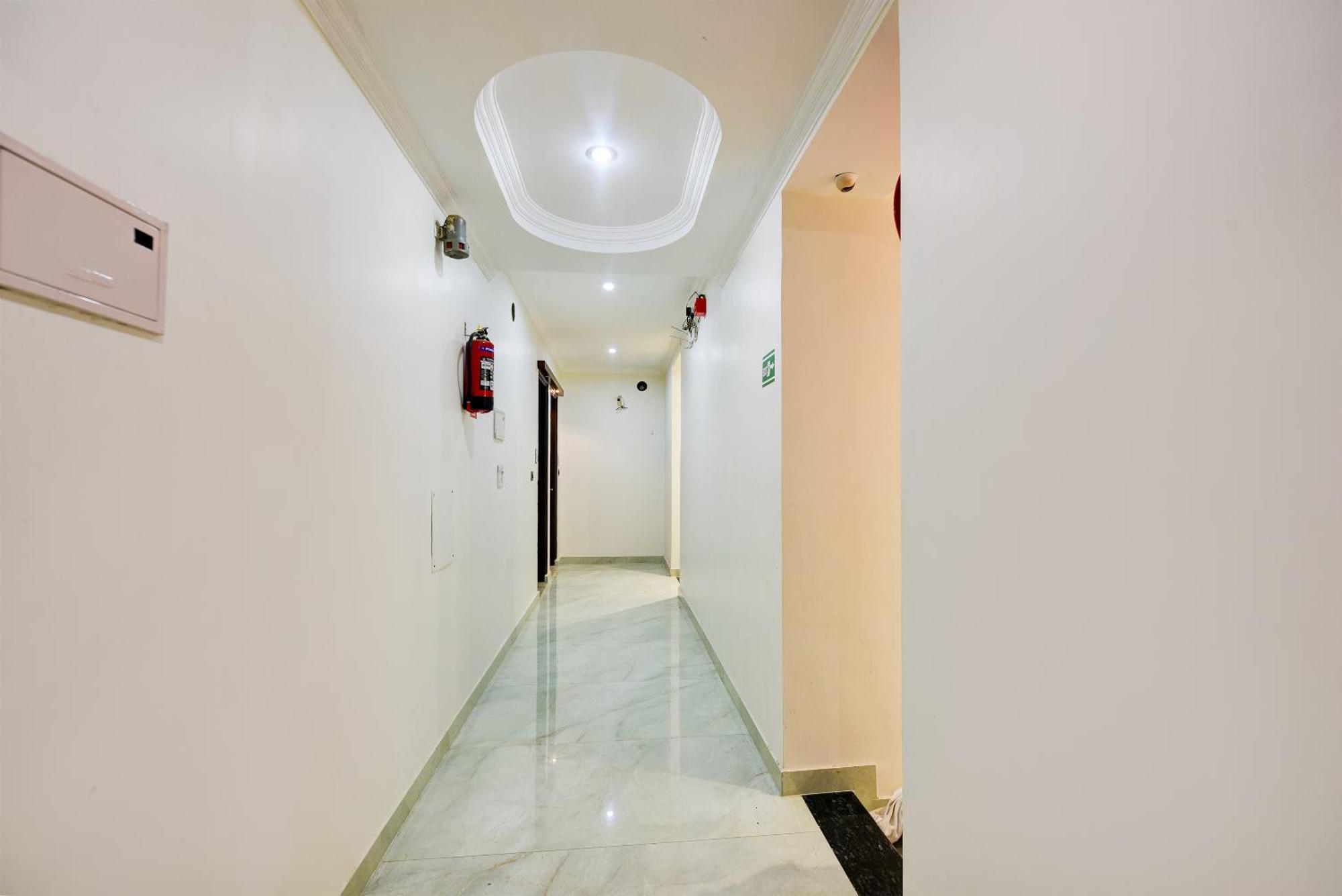 The Pearl Plaza Hotel In City Centre - Near New Delhi Railway Station Exterior foto