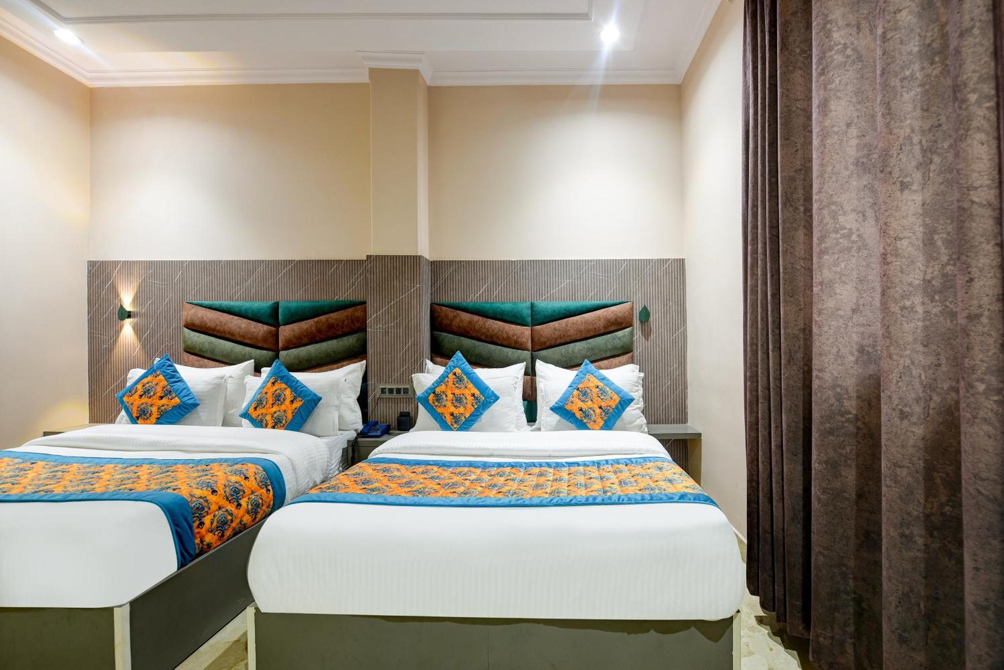 The Pearl Plaza Hotel In City Centre - Near New Delhi Railway Station Exterior foto