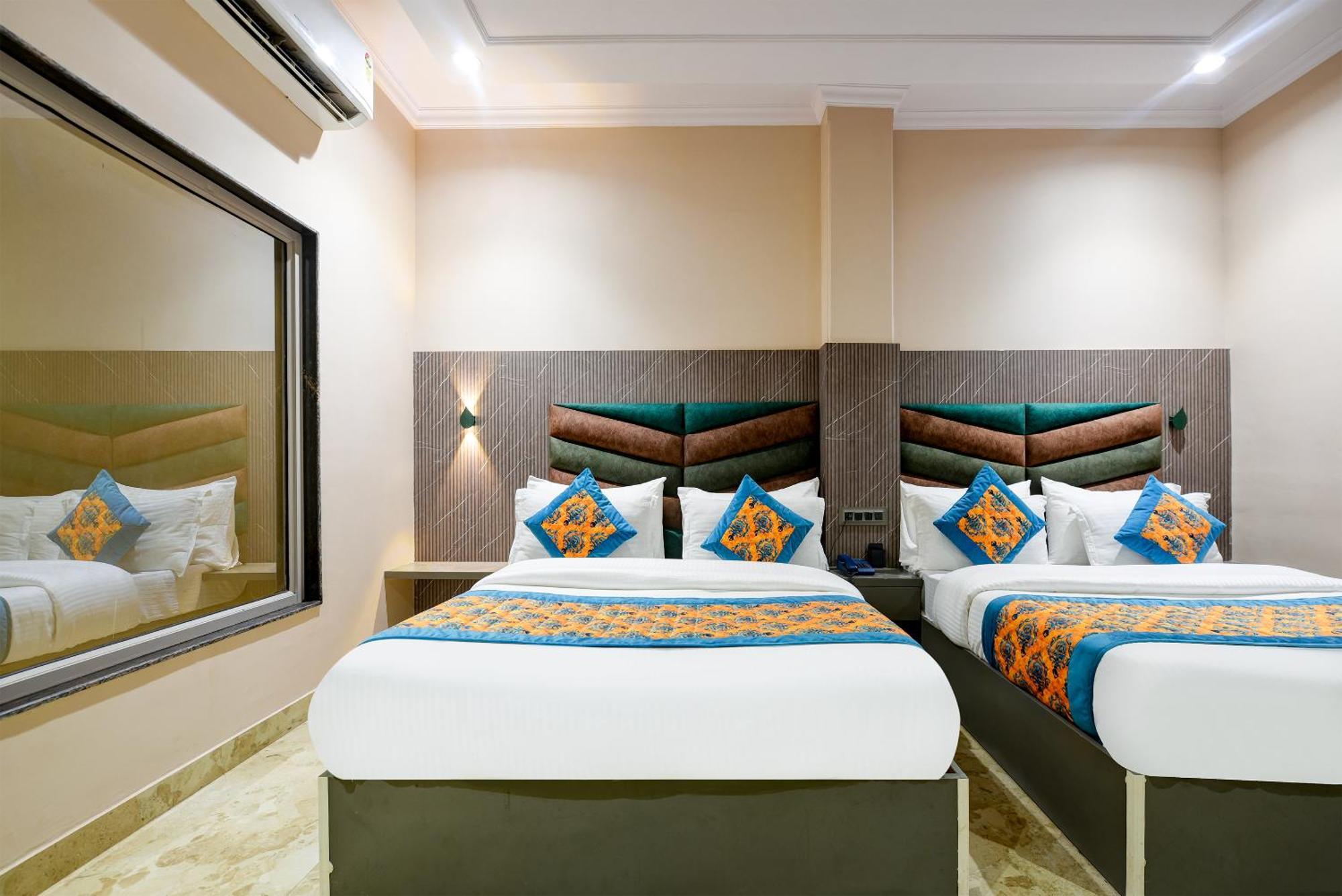 The Pearl Plaza Hotel In City Centre - Near New Delhi Railway Station Exterior foto